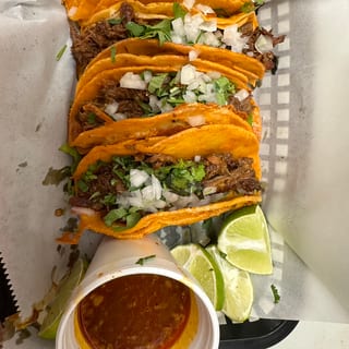 Quesabirrias / Birria Tacos