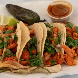 Tacos de Pollo / Chicken